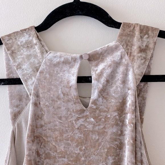 Anthropologie Porridge Jessie Velvet Halter Top - Picture 12 of 14